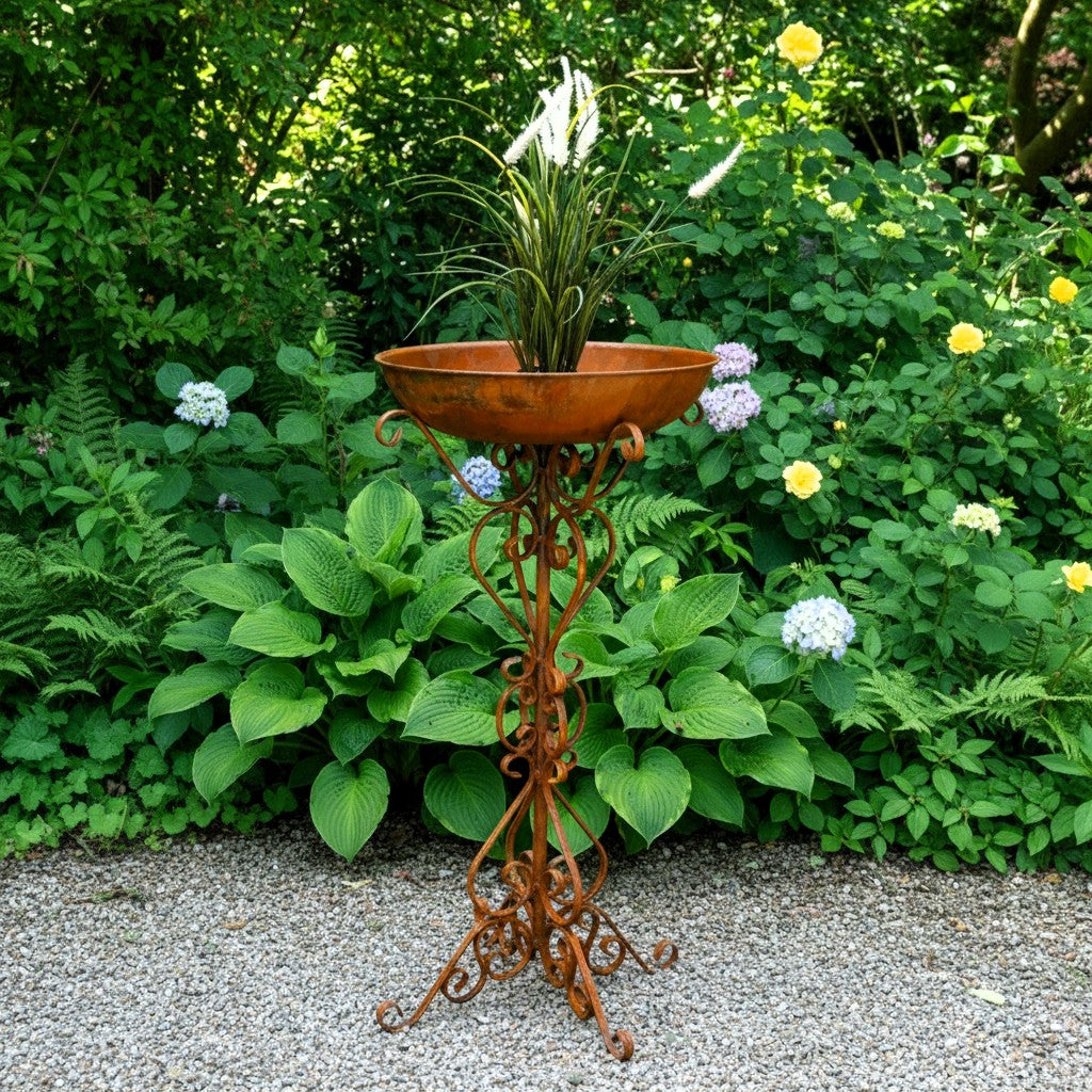 Pflanzschalen & Blumenständer