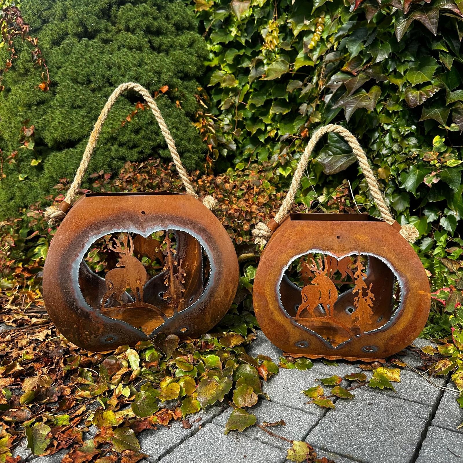 Laterne „Hirsch und Tanne im Herz” L